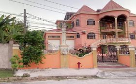 Rush Ironshore Deluxe Villa